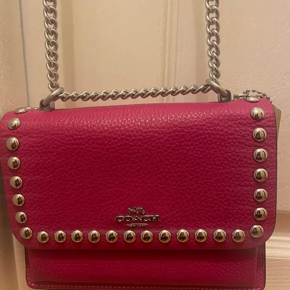 Rasberry Pink studded chain COACH purse - Picture 5 of 6